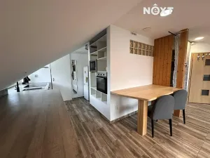 Pronájem bytu 1+kk, Hradce, 66 m2