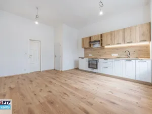 Prodej bytu 2+kk, Plzeň, Skvrňanská, 60 m2