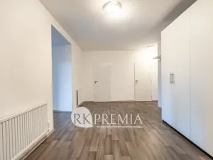 Pronájem bytu 3+kk, Teplice, U Hadích lázní, 86 m2