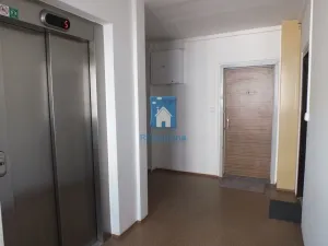 Pronájem bytu 2+kk, Praha, Zrzavého, 45 m2