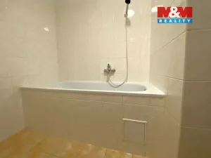 Prodej bytu 3+kk, Žďár nad Sázavou - Žďár nad Sázavou 3, Vápenická, 77 m2