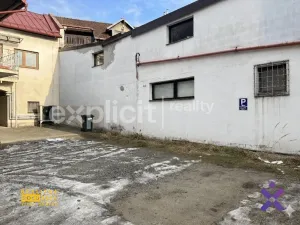Pronájem kanceláře, Vizovice, Masarykovo nám., 15 m2