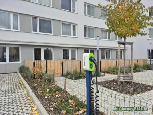 Pronájem garážového stání, Praha - Chodov, Čenětická, 11 m2