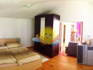 Prodej rodinného domu, Zlatníky-Hodkovice - Hodkovice, Slunečná, 300 m2