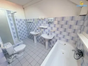 Prodej rodinného domu, Zlatníky-Hodkovice - Hodkovice, Slunečná, 300 m2