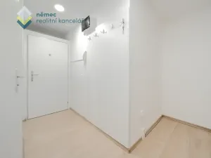 Pronájem bytu 2+kk, Praha - Braník, Ke Krči, 42 m2