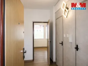 Pronájem bytu 2+1, Holoubkov, 39 m2