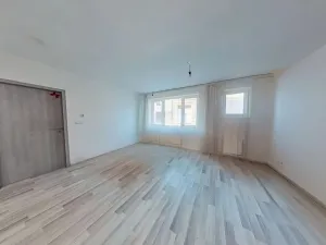 Prodej bytu 2+kk, Miroslav, Husova, 59 m2