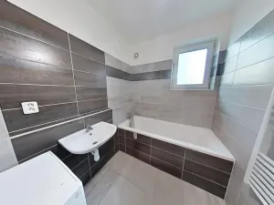 Prodej bytu 2+kk, Miroslav, Husova, 59 m2