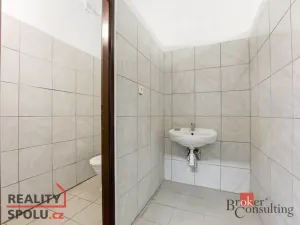 Pronájem obchodního prostoru, Pardubice - Zelené Předměstí, Palackého třída, 395 m2