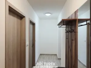 Pronájem bytu 2+kk, Praha - Kbely, Toužimská, 46 m2