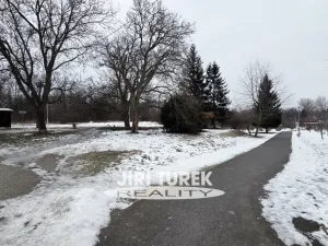 Pronájem bytu 2+kk, Praha - Kbely, Toužimská, 46 m2