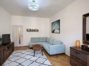 Pronájem bytu 2+1, Praha - Holešovice, U smaltovny, 70 m2