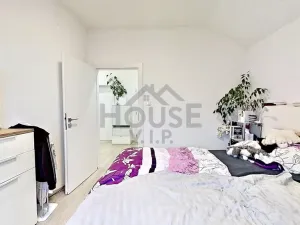 Prodej rodinného domu, Praha - Lochkov, Za ovčínem, 118 m2