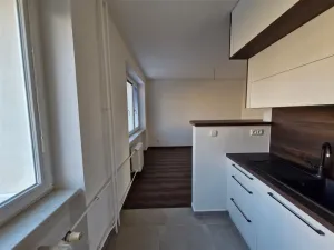 Pronájem bytu 2+1, Ústí nad Labem - Bukov, Dukelských hrdinů, 52 m2