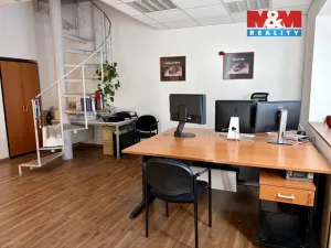 Prodej kanceláře, Pardubice - Zelené Předměstí, Štefánikova, 119 m2