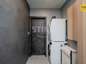 Prodej bytu 3+kk, Ostrava, Kasalického, 81 m2