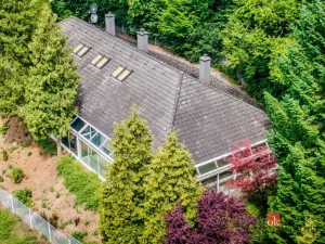 Prodej rodinného domu, Turnov - Bukovina, 450 m2