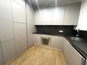 Pronájem bytu 2+kk, Praha - Karlín, Sokolovská, 97 m2