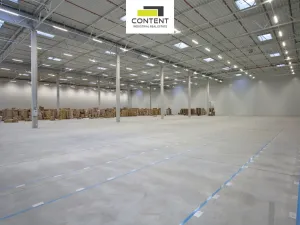 Pronájem skladu, Vystrkov, 9200 m2