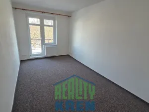 Pronájem bytu 2+1, Roztoky, Tyršovo nám., 65 m2