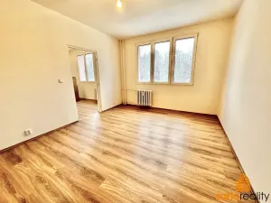 Pronájem bytu 1+1, Ústí nad Labem, Pod Parkem, 36 m2