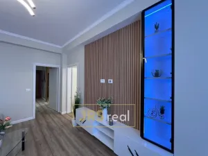 Prodej bytu 2+kk, Durres, Albánie, 56 m2