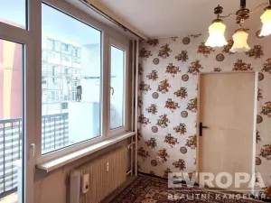 Pronájem bytu 3+1, Chomutov, Bezručova, 85 m2