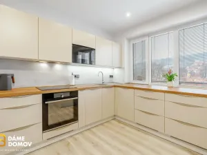 Prodej bytu 3+kk, Zlín, Věžové domy, 64 m2