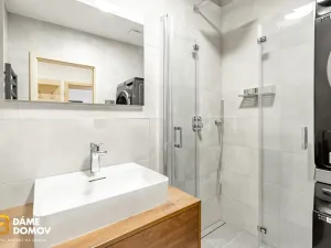 Prodej bytu 3+kk, Zlín, Věžové domy, 64 m2