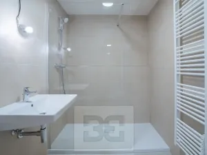 Prodej bytu 1+kk, Praha - Smíchov, Toyen, 42 m2