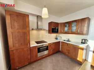 Pronájem bytu 1+kk, Praha - Ďáblice, Nad Akcízem, 34 m2