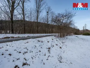 Prodej pole, Vsetín, 1931 m2