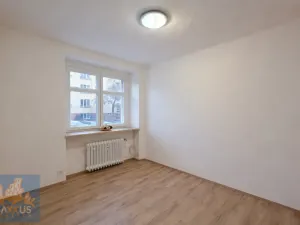 Pronájem bytu 1+1, Praha - Žižkov, Hartigova, 25 m2