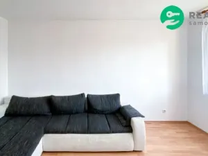 Pronájem bytu 2+1, Uherské Hradiště, Louky, 57 m2