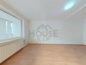 Prodej bytu 1+kk, Praha - Vysočany, Poděbradská, 34 m2