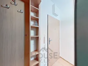 Prodej bytu 1+kk, Praha - Vysočany, Poděbradská, 34 m2