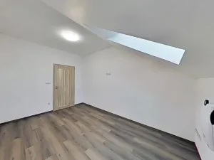 Pronájem bytu 3+1, Štoky, 97 m2