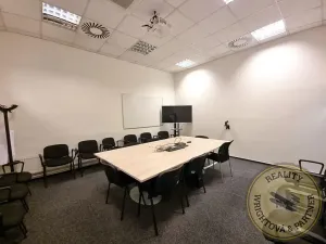 Pronájem kanceláře, Praha - Libeň, 714 m2