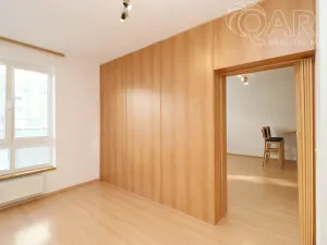 Pronájem bytu 2+kk, Praha, Kurta Konráda, 46 m2