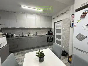 Prodej bytu 4+1, Kly - Záboří, 105 m2