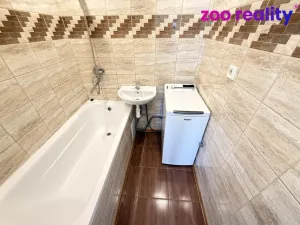 Pronájem bytu 2+1, Chomutov, Zahradní, 60 m2