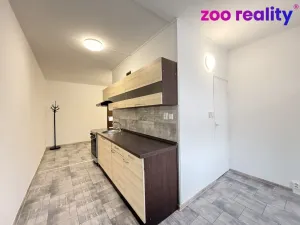 Pronájem bytu 2+1, Chomutov, Zahradní, 60 m2