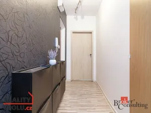 Pronájem bytu 2+kk, Ostrava - Moravská Ostrava, Živičná, 51 m2