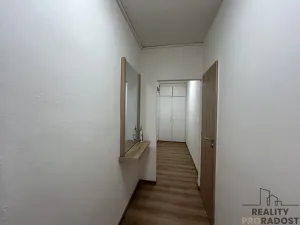 Pronájem bytu 2+1, Hodonín, nám. Osvobození, 55 m2