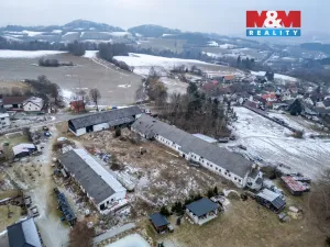 Prodej zemědělského objektu, Bošice - Budilov, 1400 m2