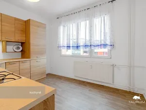 Prodej bytu 3+1, Holýšov, Pod Makovým vrchem, 71 m2