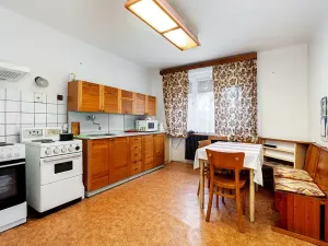 Prodej rodinného domu, Všetaty, Vinice, 280 m2