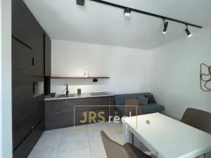 Prodej bytu 2+kk, Durrës, Albánie, 56 m2
