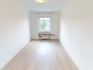 Pronájem bytu 3+1, Praha - Michle, Michelská, 86 m2